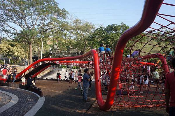 DSC04988-1024.jpg DSC04988-1024.jpg