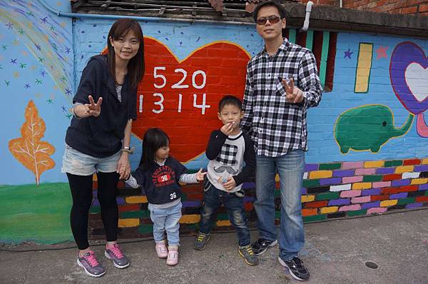 DSC06513-1024.jpg DSC06513-1024.jpg