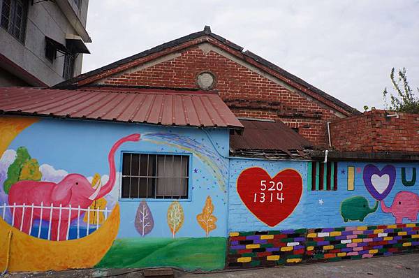 DSC06524-1024.jpg DSC06524-1024.jpg