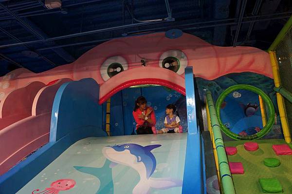 DSC05228-1024.jpg DSC05228-1024.jpg