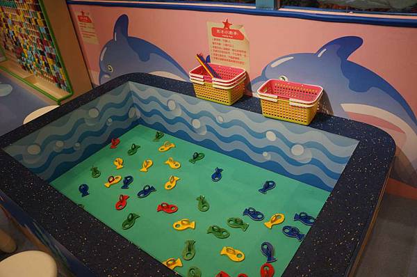 DSC05242-1024.jpg DSC05242-1024.jpg