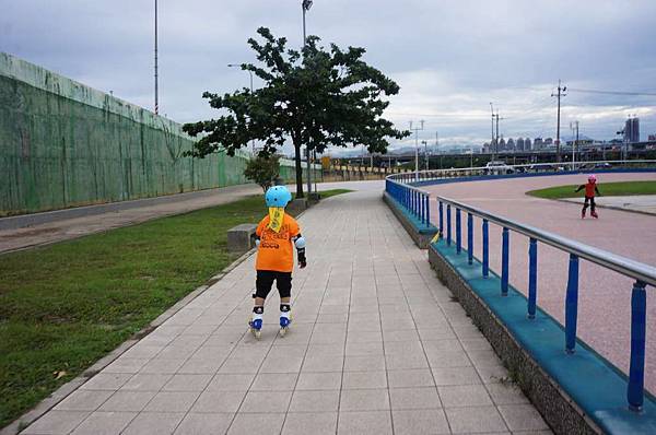 DSC05440-1024.jpg DSC05440-1024.jpg