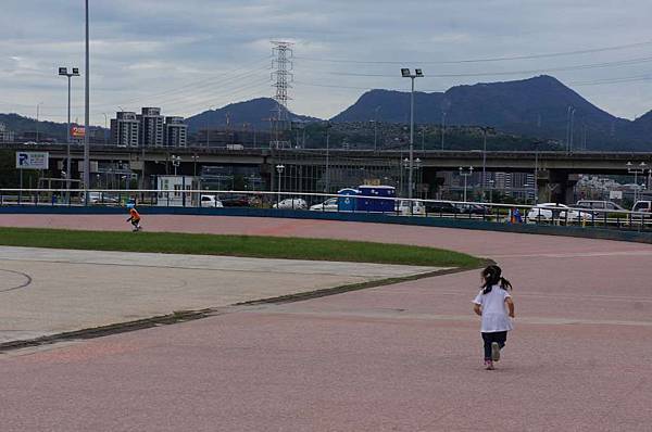 DSC05470-1024.jpg DSC05470-1024.jpg