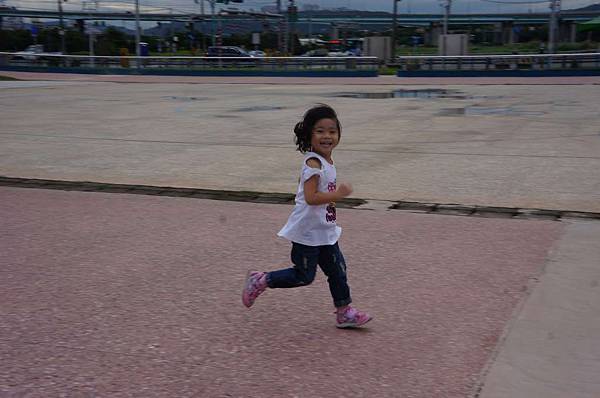 DSC05485-1024.jpg DSC05485-1024.jpg