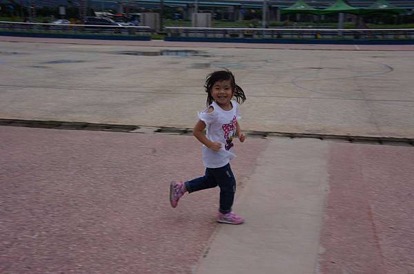 DSC05486-1024.jpg DSC05486-1024.jpg