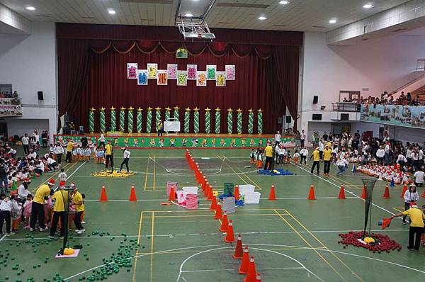 DSC06229-1024.jpg DSC06229-1024.jpg