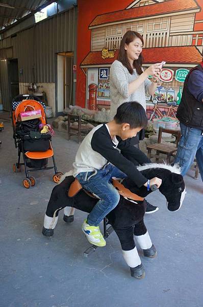 DSC06075-1024.jpg DSC06075-1024.jpg