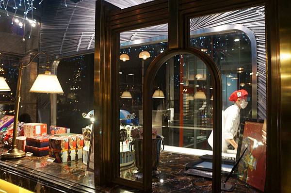 DSC06647-1024.jpg DSC06647-1024.jpg