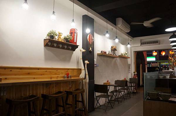 DSC06678-1024.jpg DSC06678-1024.jpg