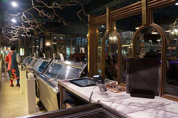 DSC06707-1024.jpg DSC06707-1024.jpg