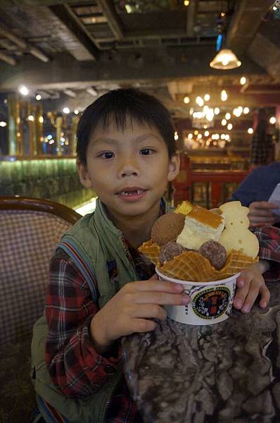 DSC06717-1024.jpg DSC06717-1024.jpg