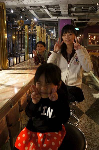 DSC06750-1024.jpg DSC06750-1024.jpg