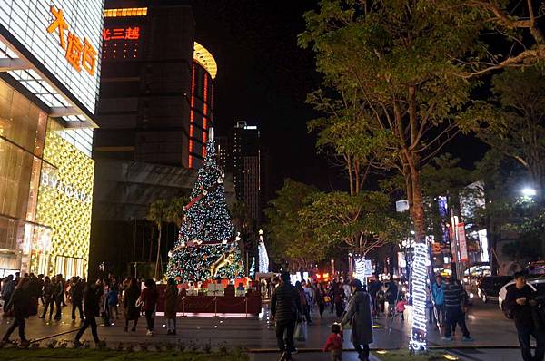 DSC06824-1024.jpg DSC06824-1024.jpg