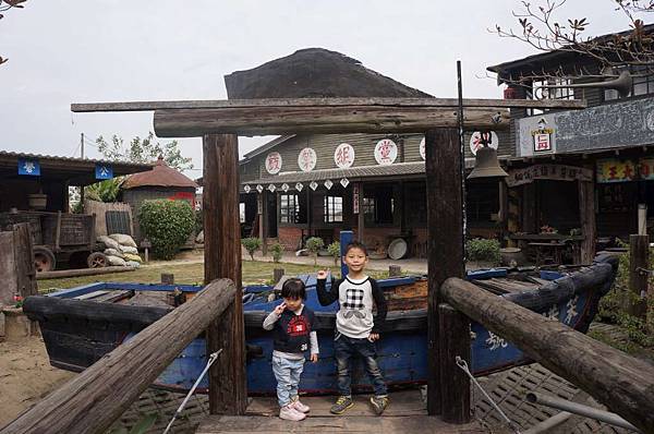 DSC06804-1024.jpg DSC06804-1024.jpg