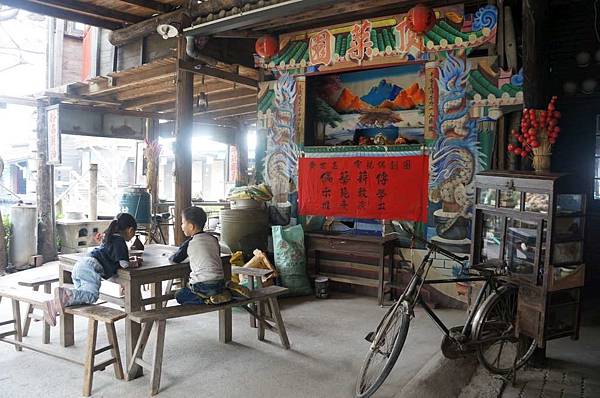 DSC06812-1024.jpg DSC06812-1024.jpg