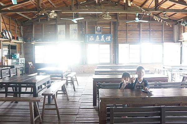 DSC06835-1024.jpg DSC06835-1024.jpg