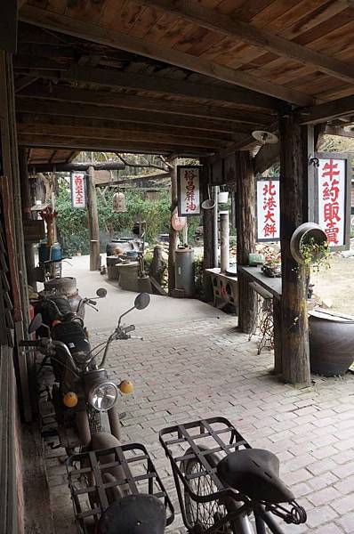 DSC06860-1024.jpg DSC06860-1024.jpg