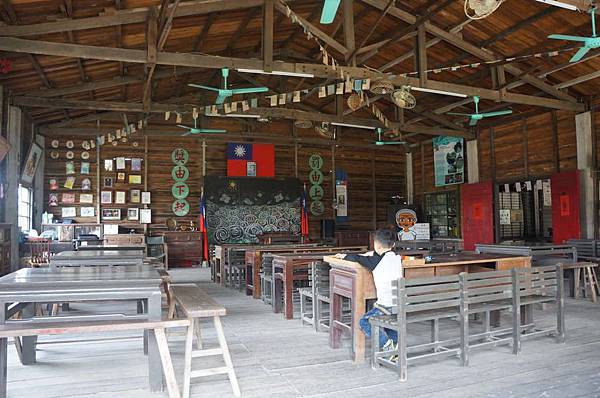 DSC06888-1024.jpg DSC06888-1024.jpg