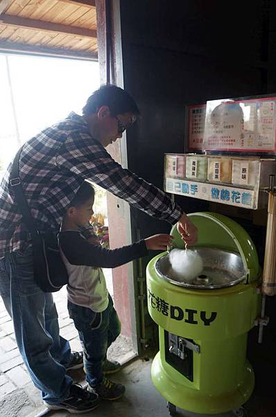 DSC06941-1024.jpg DSC06941-1024.jpg