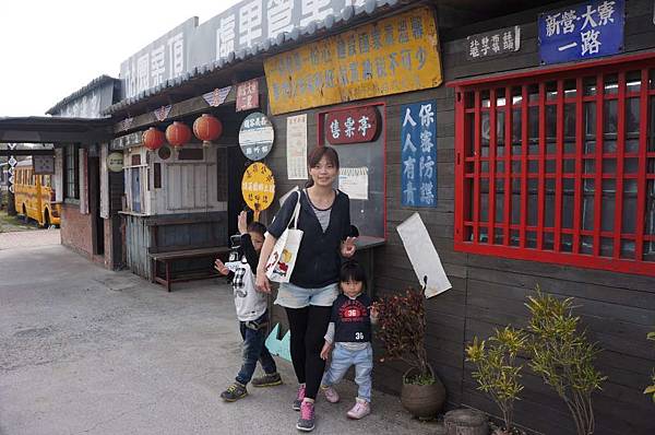 DSC06976-1024.jpg DSC06976-1024.jpg