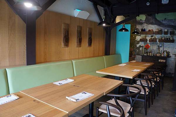 DSC07932-1024.jpg DSC07932-1024.jpg