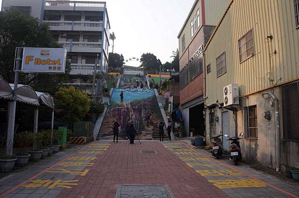 DSC00842-1024.jpg DSC00842-1024.jpg