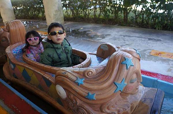 DSC00892-1024.jpg DSC00892-1024.jpg