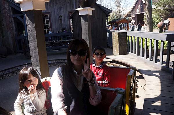 DSC01097-1024.jpg DSC01097-1024.jpg