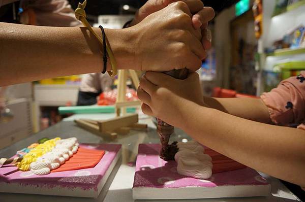 DSC02479-1024.jpg DSC02479-1024.jpg