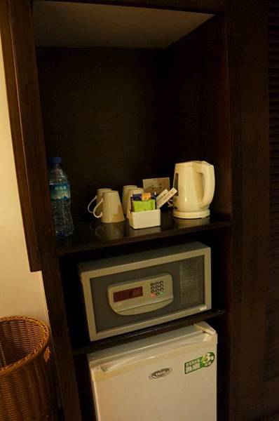 DSC09072_decrypted-1024.jpg DSC09072_decrypted-1024.jpg