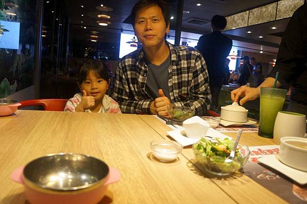 DSC02846-1024.jpg DSC02846-1024.jpg