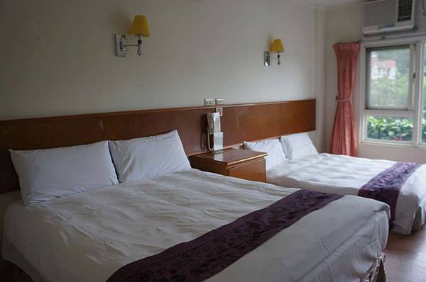 DSC00806-1024.jpg DSC00806-1024.jpg