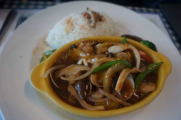 DSC02190-1024.jpg DSC02190-1024.jpg