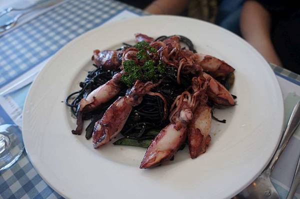 DSC02194-1024.jpg DSC02194-1024.jpg