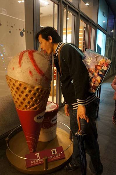 DSC00821-1024.jpg DSC00821-1024.jpg