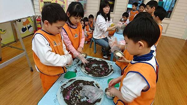 26805316_10155745213793197_6496859291307655687_n.jpg 26805316_10155745213793197_6496859291307655687_n.jpg