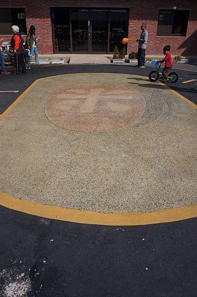 DSC04213-1024.jpg DSC04213-1024.jpg