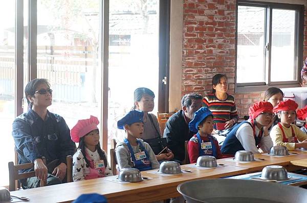 DSC04253-1024.jpg DSC04253-1024.jpg