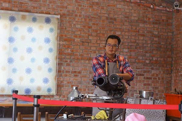 DSC04267-1024.jpg DSC04267-1024.jpg