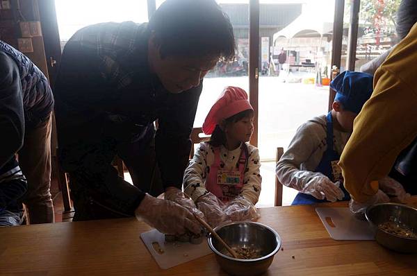 DSC04321-1024.jpg DSC04321-1024.jpg