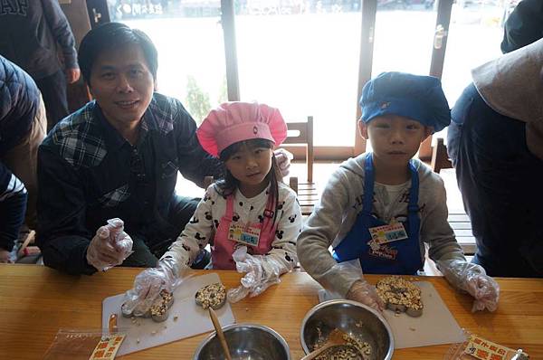 DSC04325-1024.jpg DSC04325-1024.jpg