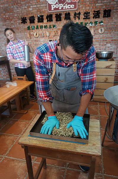 DSC04380-1024.jpg DSC04380-1024.jpg