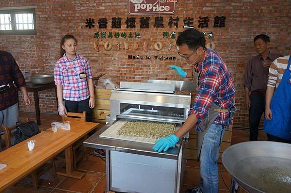 DSC04393-1024.jpg DSC04393-1024.jpg