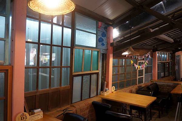 DSC04571-1024.jpg DSC04571-1024.jpg