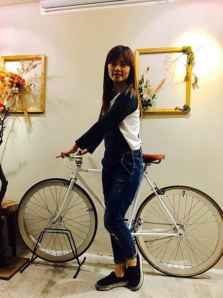 S_7863629465826-1024.jpg S_7863629465826-1024.jpg