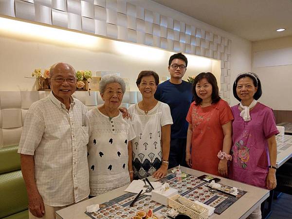 S_8383454289373.jpg S_8383454289373.jpg