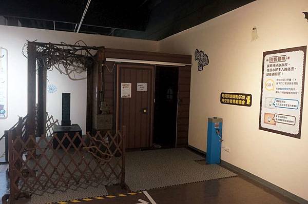 DSC06090-1024.jpg DSC06090-1024.jpg