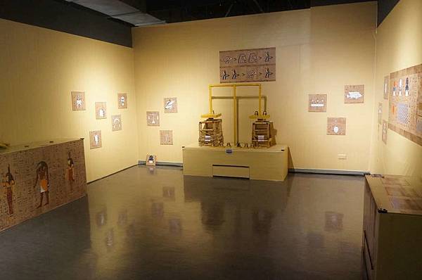 DSC06102-1024.jpg DSC06102-1024.jpg