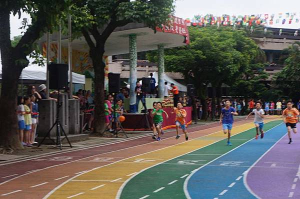 DSC07889-1024.jpg DSC07889-1024.jpg