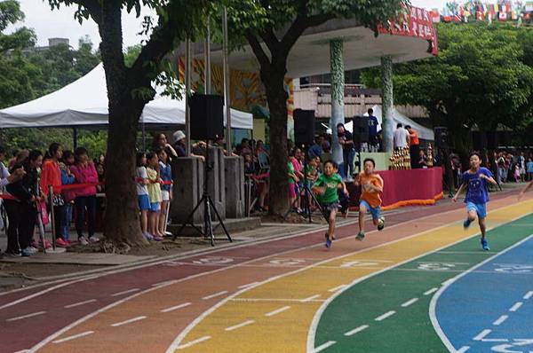 DSC07891-1024.jpg DSC07891-1024.jpg